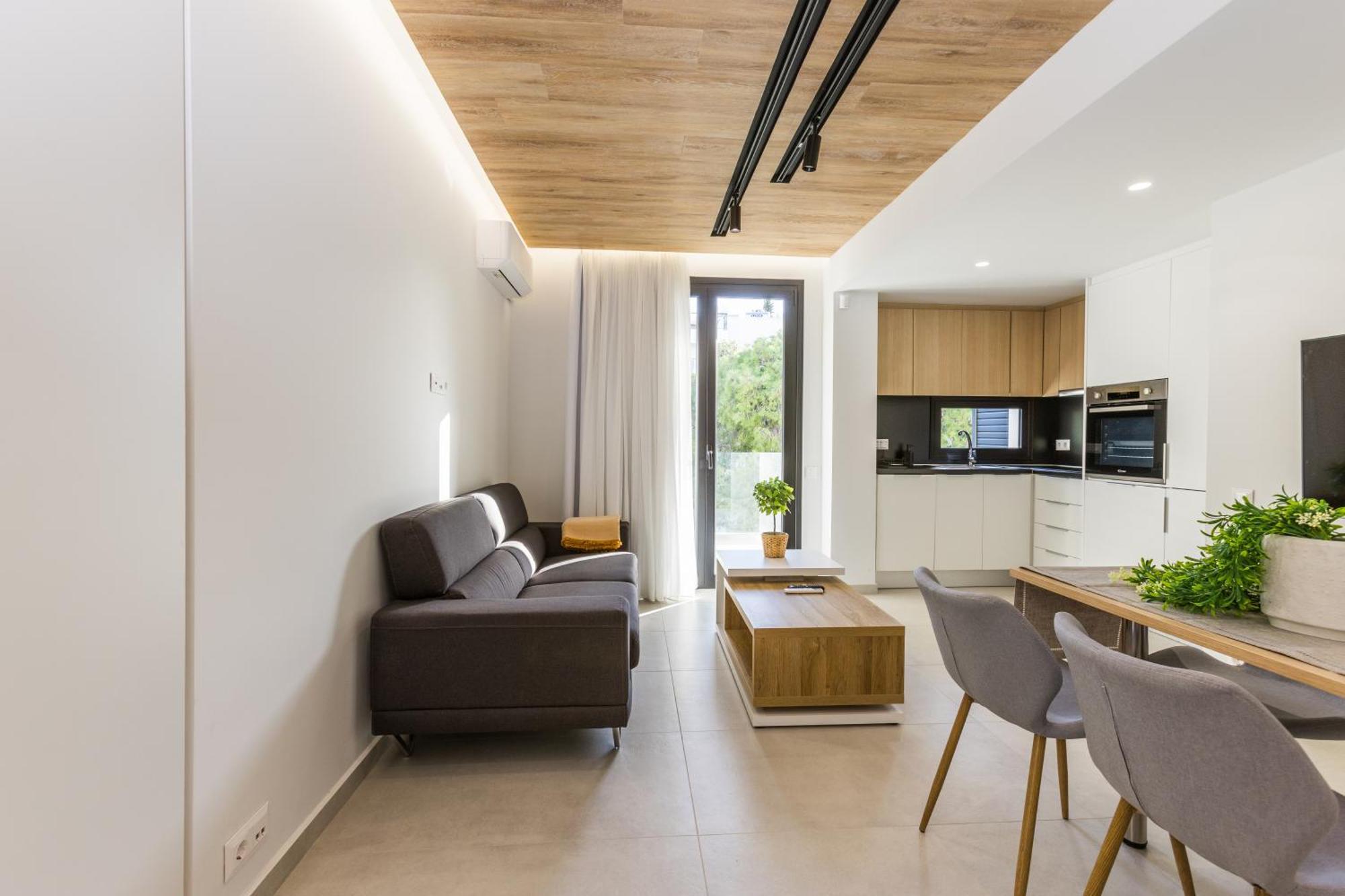 Varkiza Luxury Suites By Raise Vári Buitenkant foto