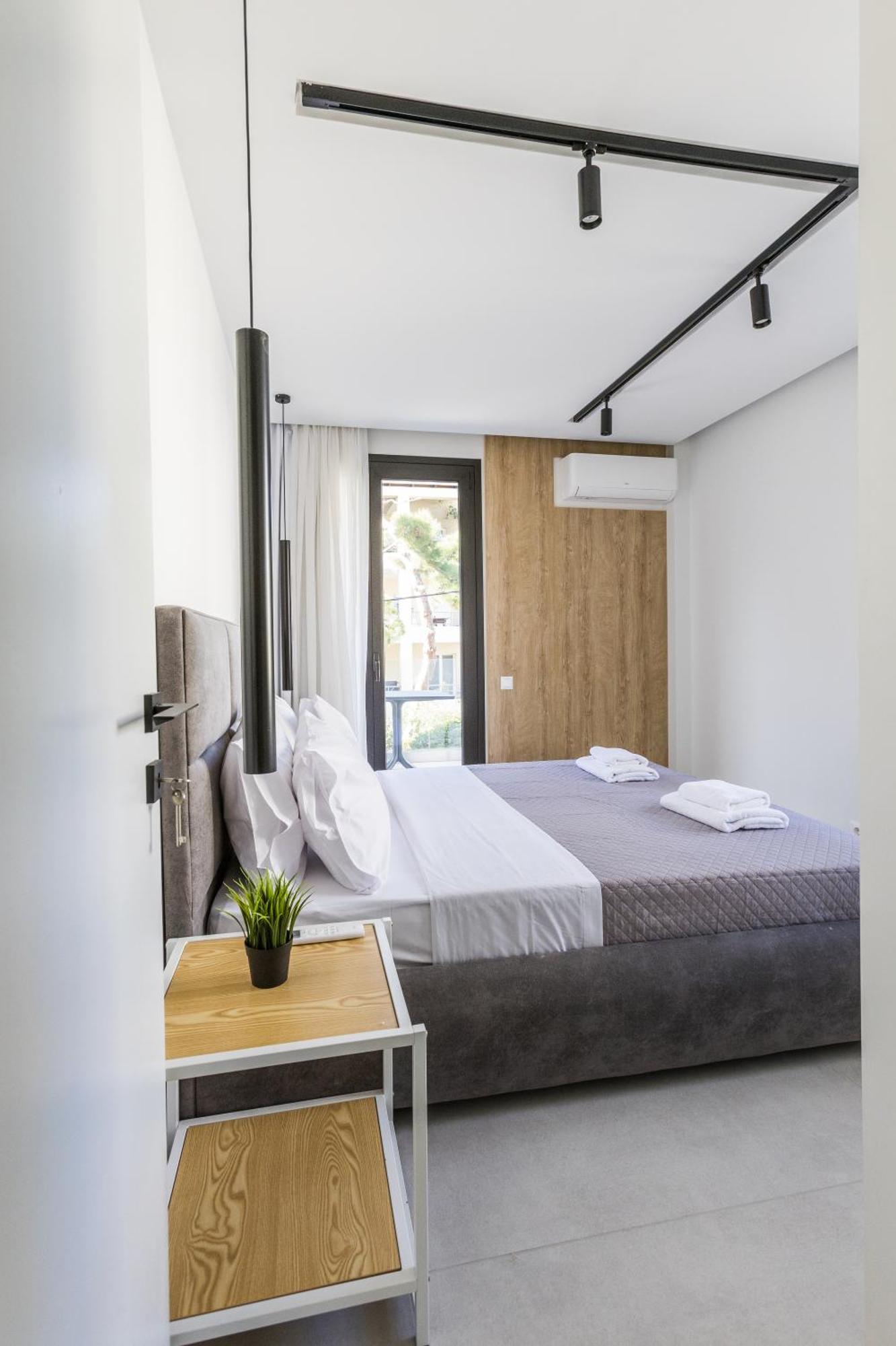 Varkiza Luxury Suites By Raise Vári Buitenkant foto